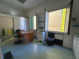 Ufficio in Vendita a Fornovo di Taro, 60'000&euro;, 96 m²