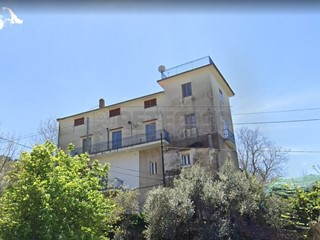 Appartamento in Vendita a Tramonti, 155'000&euro;, 90 m²