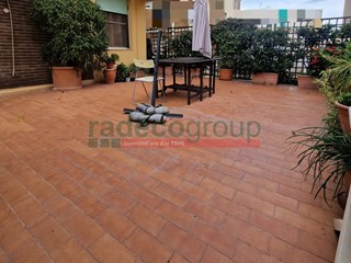Appartamento in Vendita a Livorno, zona fabbricotti, 305'000&euro;, 130 m²