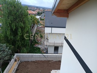 Casa Indipendente in Vendita a Santa Maria di Licodia, 270'000&euro;, 210 m²