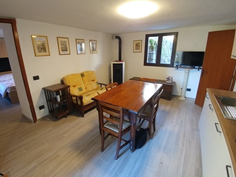Casa Semi Indipendente in Vendita a Fanano, 140'000&euro;, 69 m², arredato