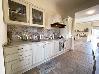 Trilocale in Vendita a Siracusa, zona Grottasanta-Tunisi, 110'000&euro;, 89 m²