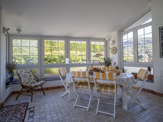 Villa in Vendita a Ello, 590'000&euro;, 300 m²