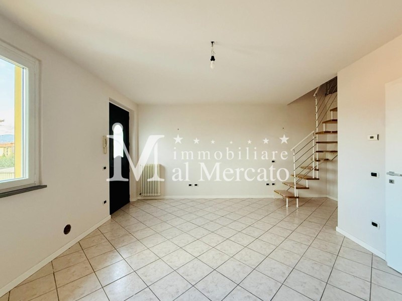 Quadrilocale in Vendita a Porcari, 190'000&euro;, 90 m²
