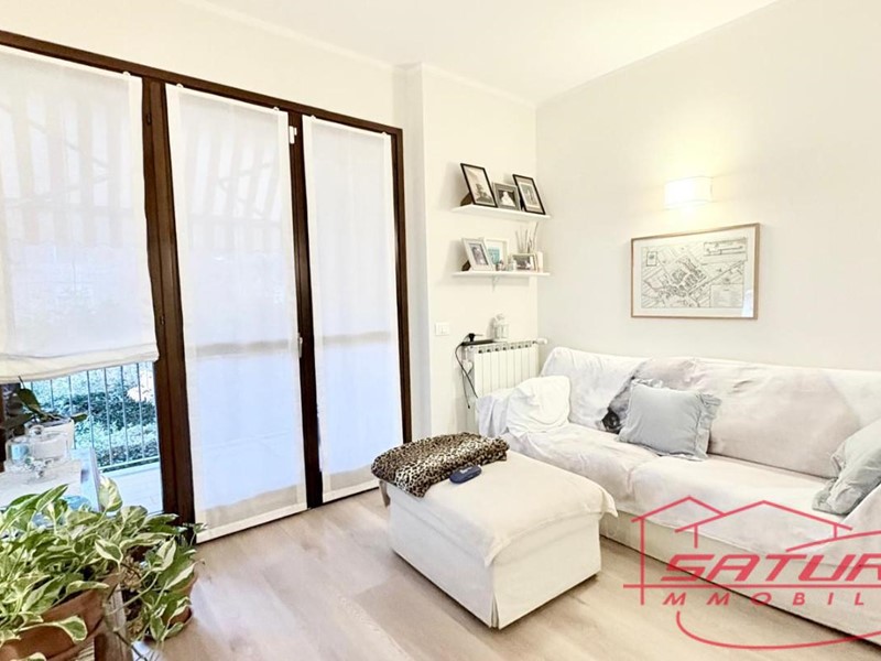 Quadrilocale in Vendita a Lucca, zona Sant'Anna, 240'000&euro;, 85 m²