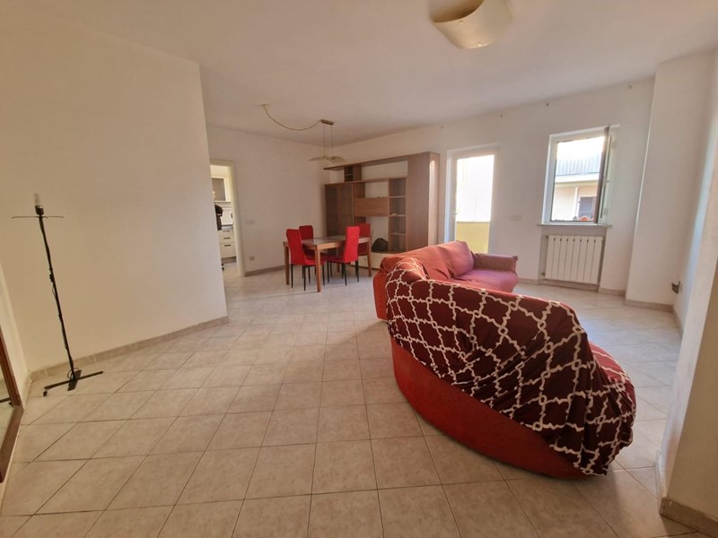 Appartamento in Vendita a Carrara, zona Marina di Carrara, 248'000&euro;, 120 m², arredato