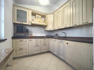 Appartamento in Vendita a Santa Croce sull'Arno, 150'000&euro;, 85 m², con Box