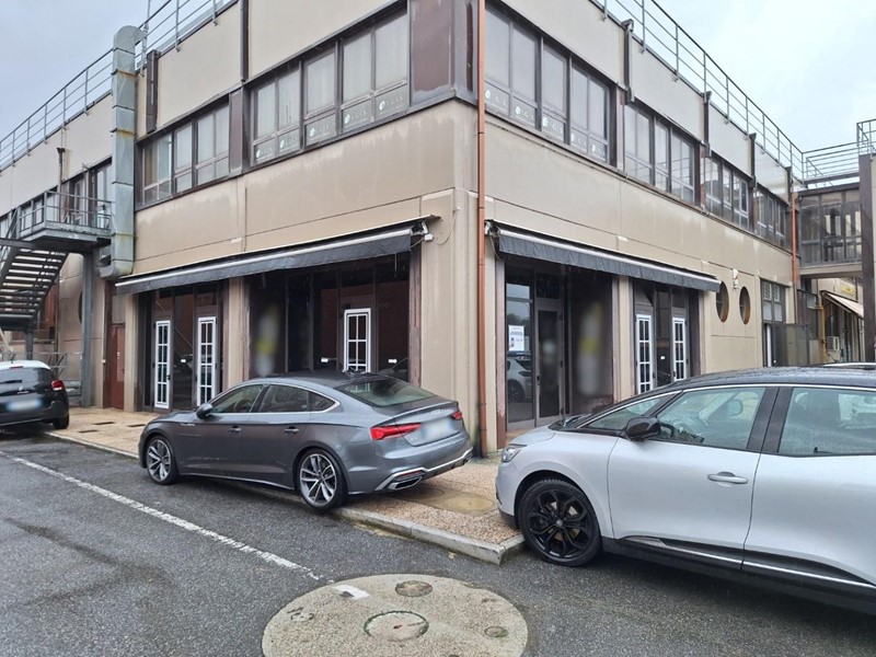 Immobile commerciale in Vendita a San Giuliano Terme, 284'700&euro;, 421 m²