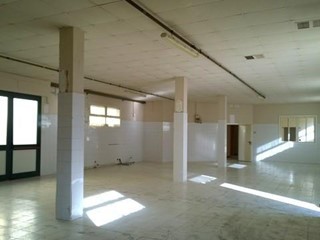 Laboratorio in Vendita a Ponsacco, 185'000&euro;, 254 m²