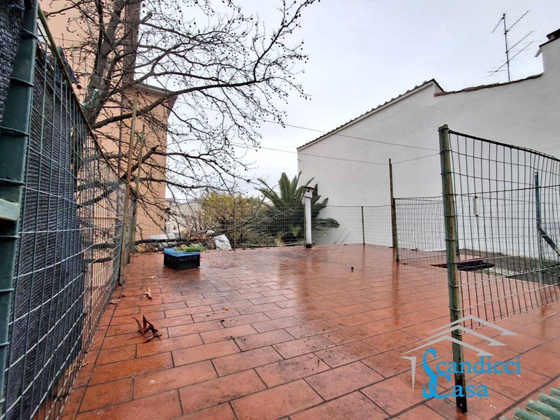 Casa Semi Indipendente in Vendita a Firenze, 350'000&euro;, 90 m²