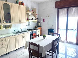 Trilocale in Vendita a Qualiano, 149'000&euro;, 120 m²