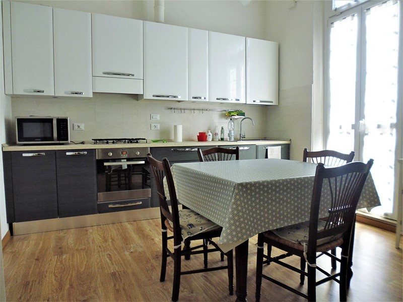 Trilocale in Affitto a Ferrara, 750&euro;, 85 m²