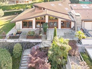 Trilocale in Vendita a Inverigo, 540'000&euro;, 184 m²