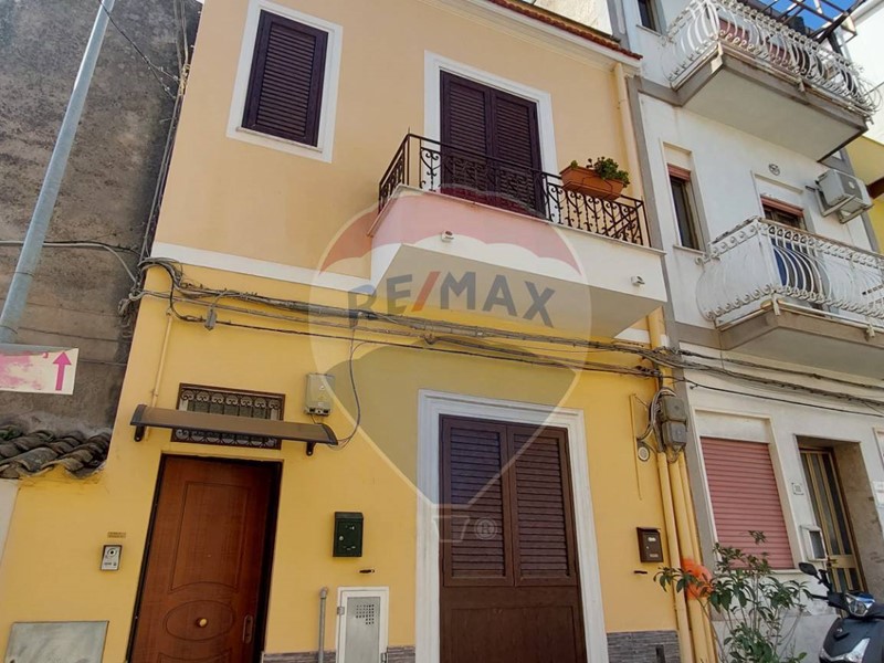 Trilocale in Affitto a Palermo, 550&euro;, 69 m²