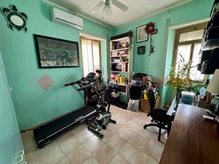 Trilocale in Vendita a Roma, 229'000&euro;, 80 m²