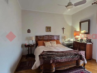 Quadrilocale in Vendita a Arezzo, 430'000&euro;, 155 m², con Box