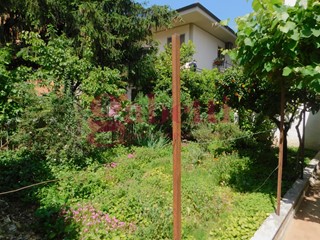 Casa Indipendente in Vendita a Venafro, 155'000&euro;, 181 m², arredato, con Box