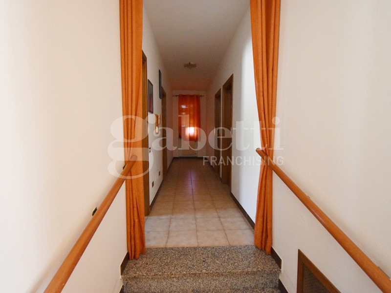 Villa in Vendita a Olbia, 650'000&euro;, 225 m², con Box