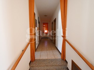 Villa in Vendita a Olbia, 650'000&euro;, 225 m², con Box