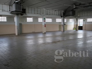 Capannone in Affitto a Olgiate Olona, 6'670&euro;, 700 m²