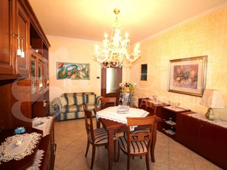 Quadrilocale in Vendita a Arzano, 225'000&euro;, 138 m², con Box