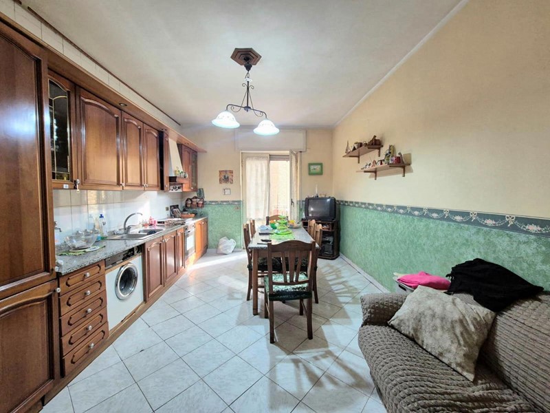 Quadrilocale in Vendita a Afragola, 175'000&euro;, 95 m²