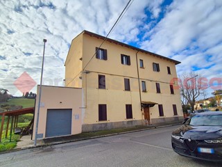Trilocale in Vendita a Volterra, 48'000&euro;, 75 m²