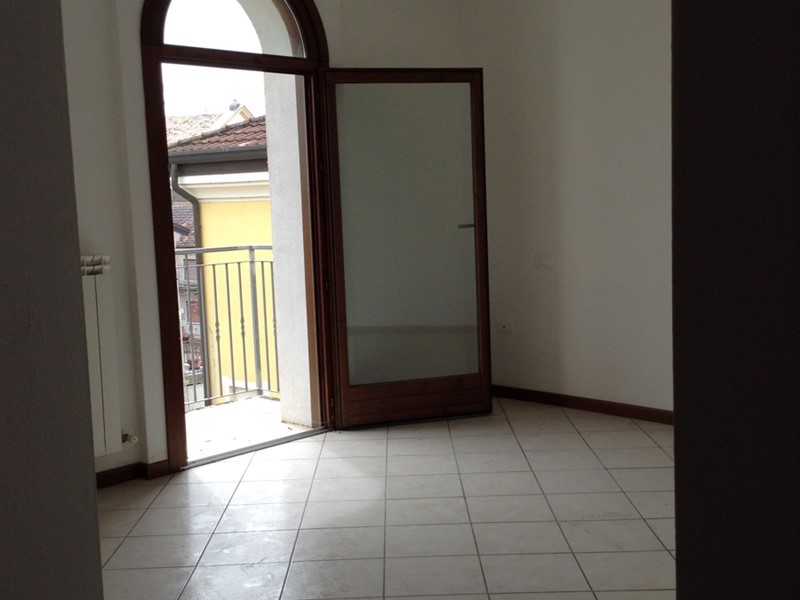 Bilocale in Vendita a Gavello, 65'000&euro;, 57 m²