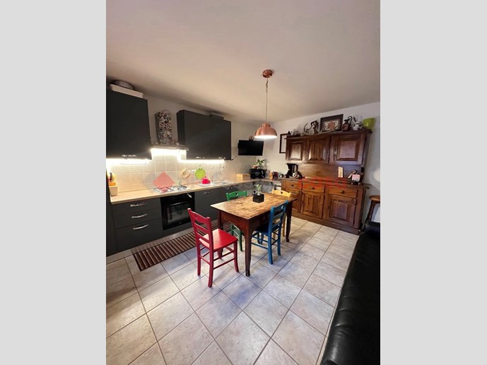 Quadrilocale in Affitto a Verona, 800&euro;, 130 m²