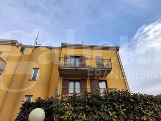 Trilocale in Vendita a Piacenza, 89'000&euro;, 66 m², con Box