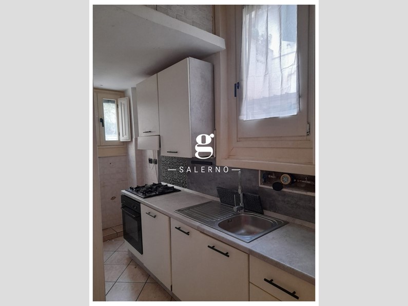 Trilocale in Affitto a Salerno, 900&euro;, 114 m²