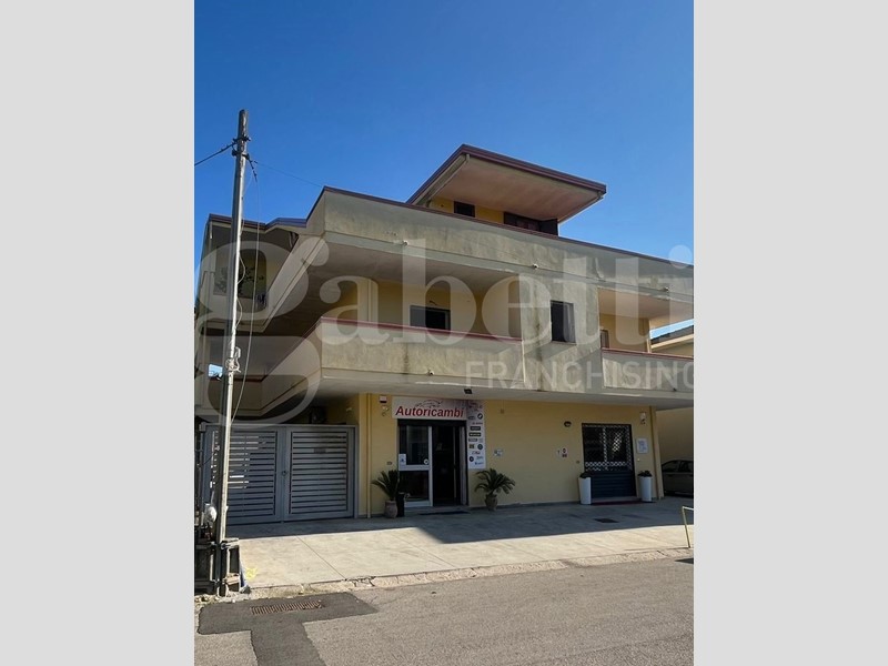 Quadrilocale in Vendita a Calvi Risorta, 98'000&euro;, 100 m²