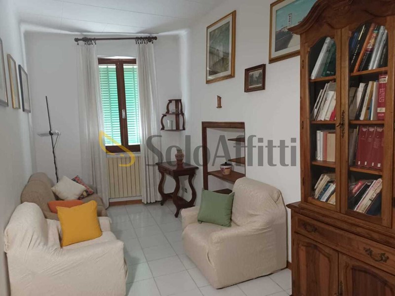 Trilocale in Affitto a Siena, zona Centro storico, 700&euro;, 60 m², arredato