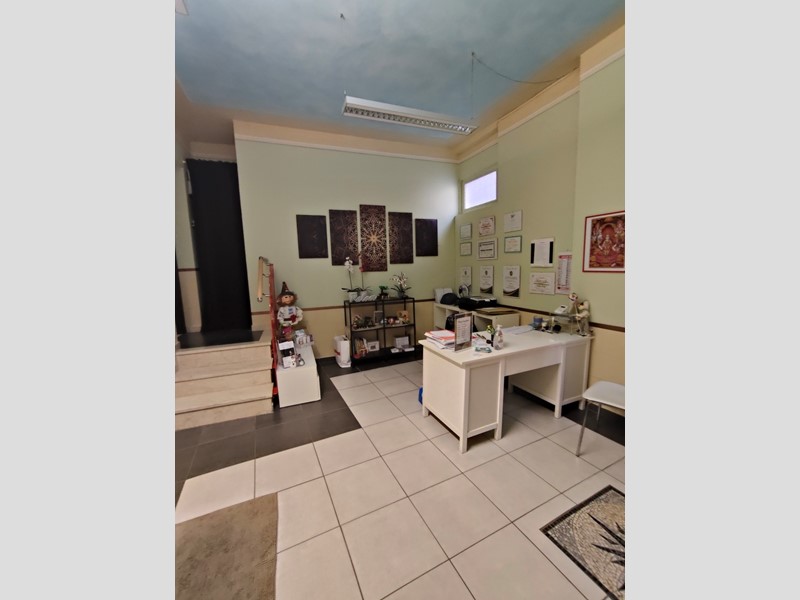 Ufficio in Vendita a Broni, 45'000&euro;, 47 m²