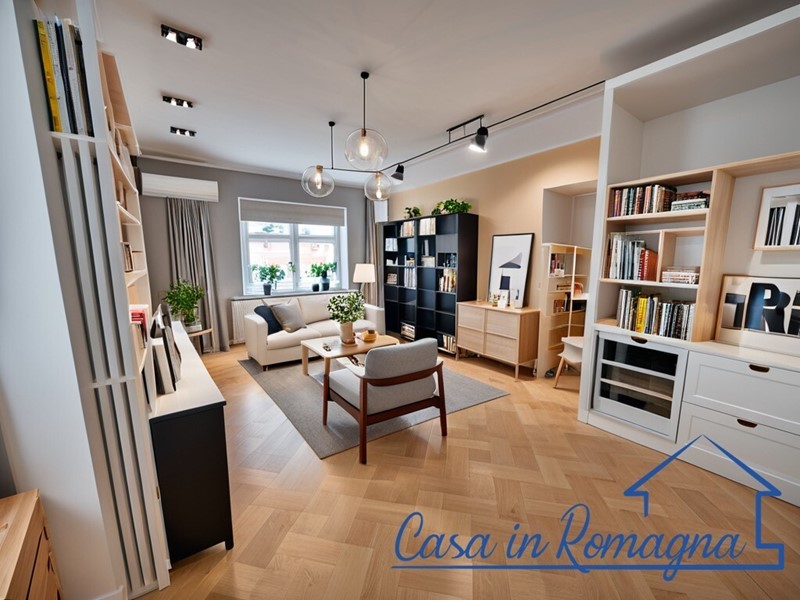 Trilocale in Vendita a Rimini, zona Ospedale, 275'000&euro;, 114 m², arredato, con Box