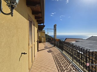 Trilocale in Vendita a Messina, 50'000&euro;, 85 m²