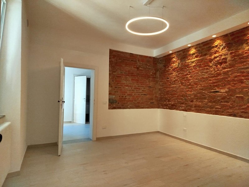 Ufficio in Affitto a Pisa, 700&euro;, 80 m²
