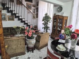 Appartamento in Vendita a Livorno, 300'000&euro;, 220 m²