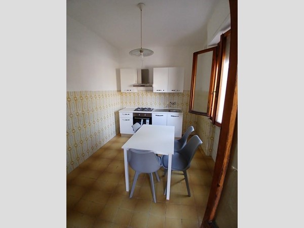 Quadrilocale in Affitto a Pisa, 770&euro;, 90 m², arredato