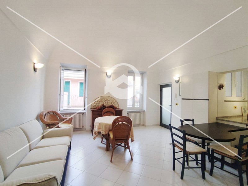 Trilocale in Vendita a Loano, 225'000&euro;, 70 m²