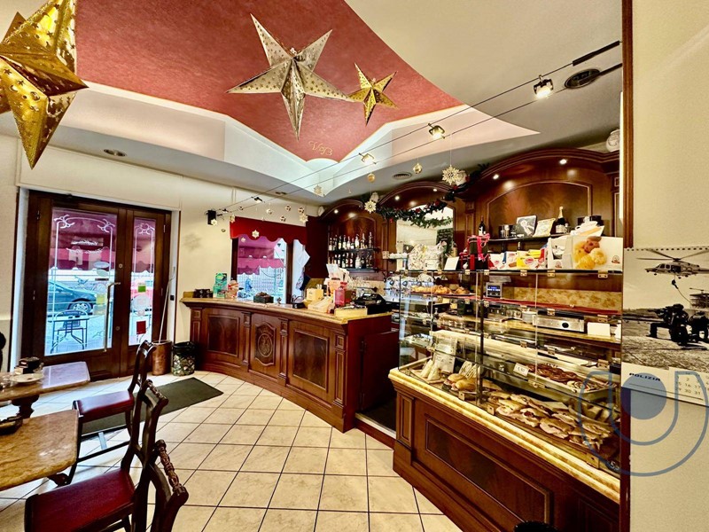 Attività commerciale in Vendita a Torino, 79'000&euro;, 90 m²