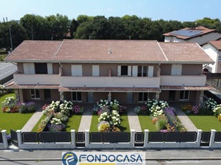 Villa in Vendita a Ospitaletto, 390'000&euro;, 215 m²