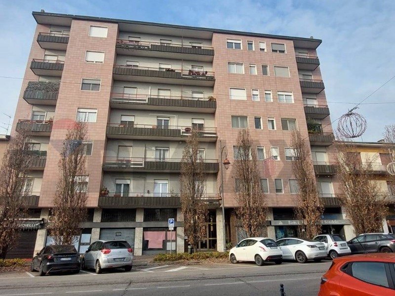 Trilocale in Vendita a Turbigo, 87'000&euro;, 84 m²