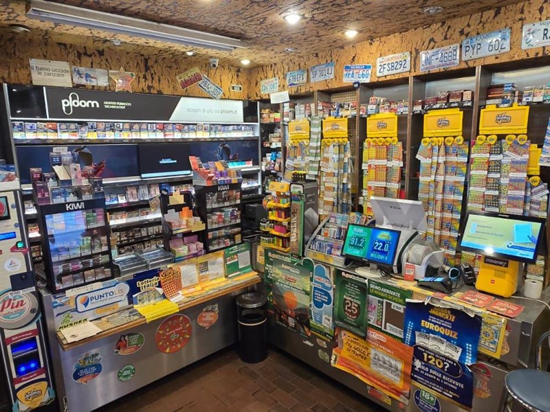 Immobile commerciale in Vendita a Ferrara, 135'000&euro;, 35 m²