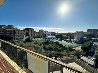 Appartamento in Vendita a Catania, 195'000&euro;, 138 m²