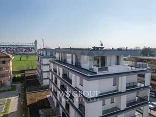 Attico in Vendita a Monza, 630'000&euro;, 190 m²