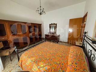 Villa in Vendita a Nettuno, 140'000&euro;, 80 m²