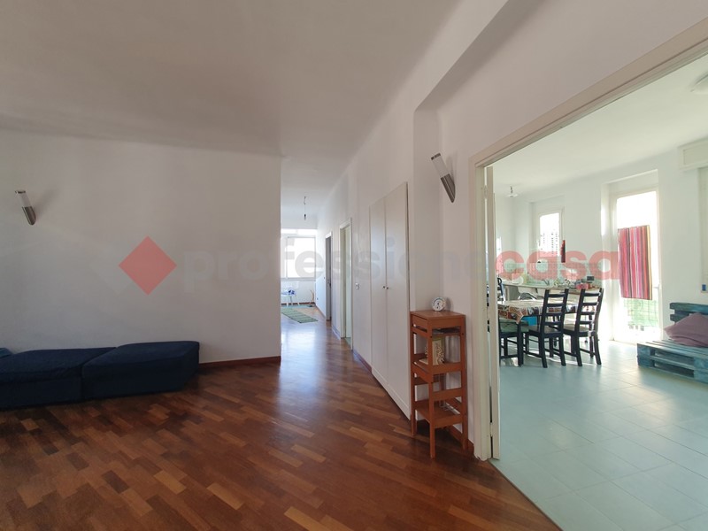 Appartamento in Vendita a Bari, 165'000&euro;, 107 m²