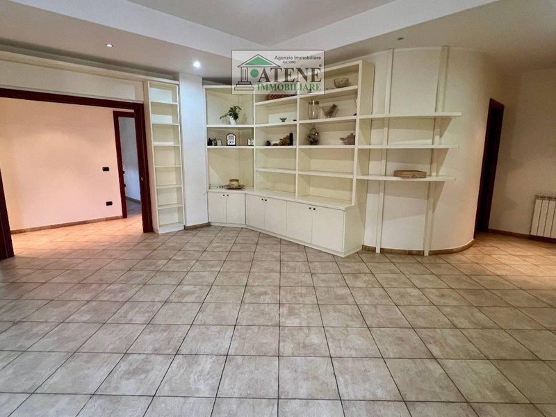 Quadrilocale in Vendita a Quartu Sant'Elena, 310'000&euro;, 137 m²