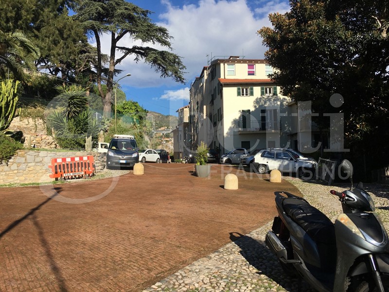 Monolocale in Vendita a Sanremo, 38'000&euro;, 27 m²